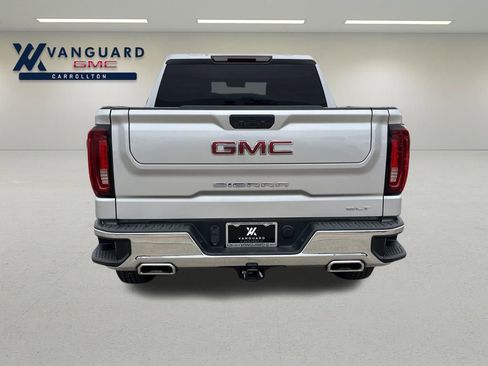 Used 2022 GMC Sierra 1500 SLT w/ SLT Convenience Package image 4
