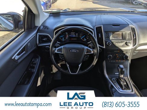Used 2016 Ford Edge SEL image 16