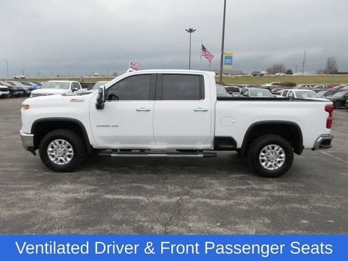 Certified 2022 Chevrolet Silverado 3500 LTZ w/ LTZ Convenience Package AWD/4WD image 2