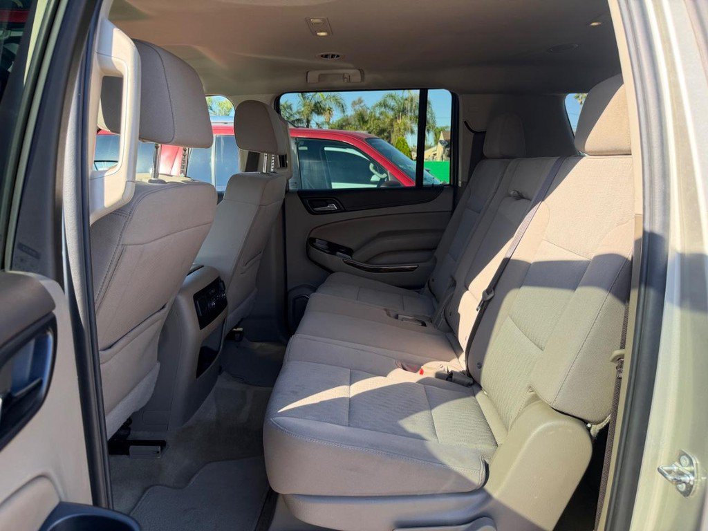 Used 2017 GMC Yukon XL SLE w/ Enhanced Driver Alert Package RWD image 43