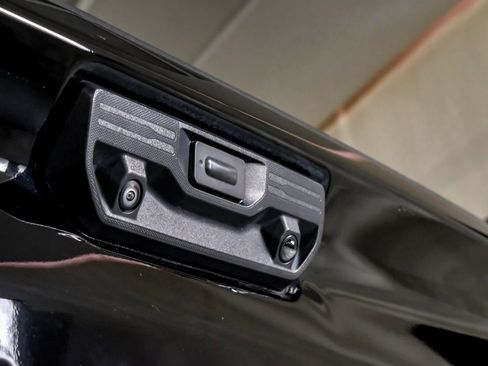 Used 2024 Chevrolet Silverado 2500 ZR2 AWD/4WD image 46