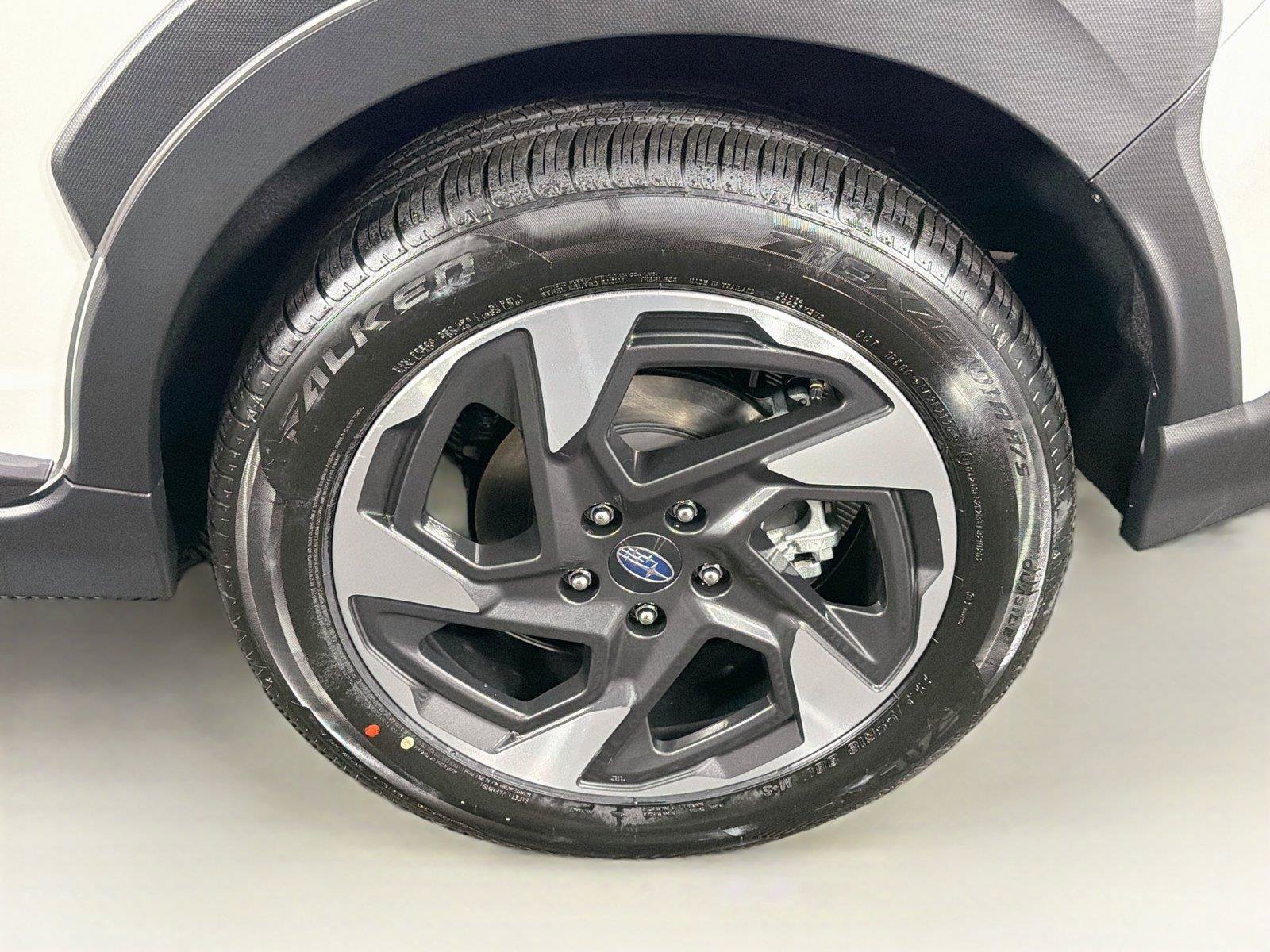 New 2026 Subaru Crosstrek 2.5i Limited AWD/4WD image 32