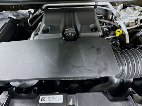 Used 2023 Chevrolet Colorado Trail Boss w/ Technology Package image 32