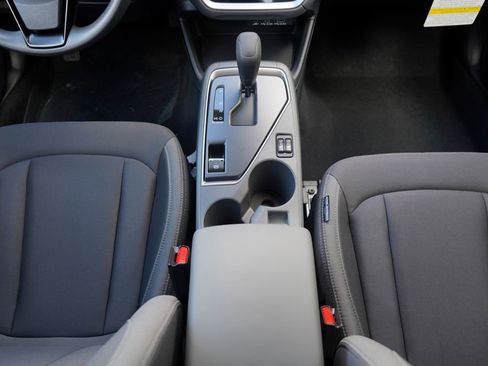 Certified 2025 Subaru Crosstrek 2.0i Premium image 16