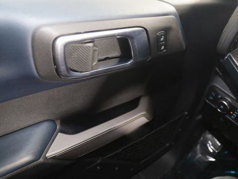 Used 2022 Ford Bronco Outer Banks image 32