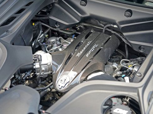 Used 2023 Maserati MC20 Coupe image 15