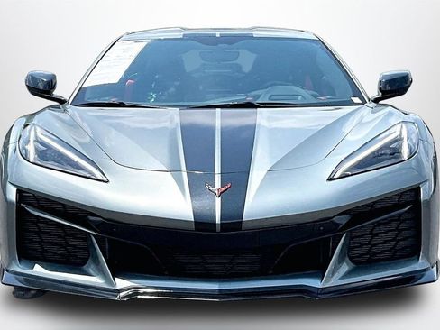 Used 2023 Chevrolet Corvette Z06 RWD image 2