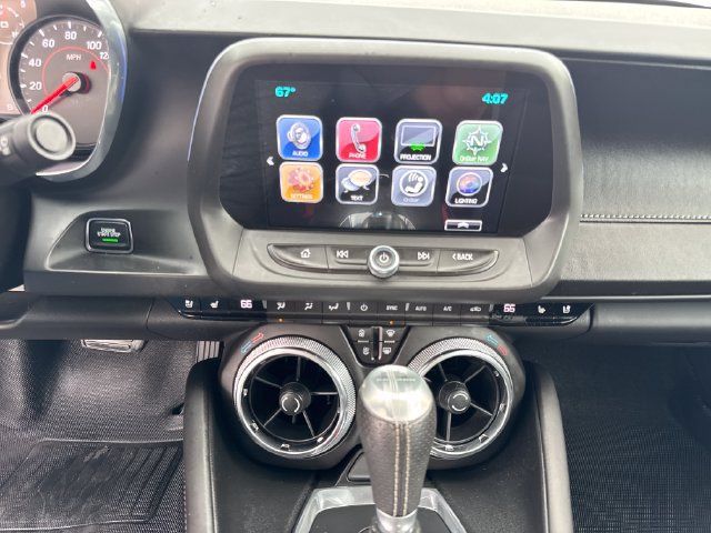 Used 2017 Chevrolet Camaro SS RWD image 19