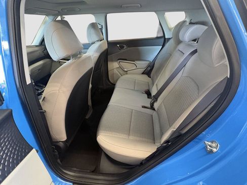 Used 2024 Kia Soul EX FWD image 23