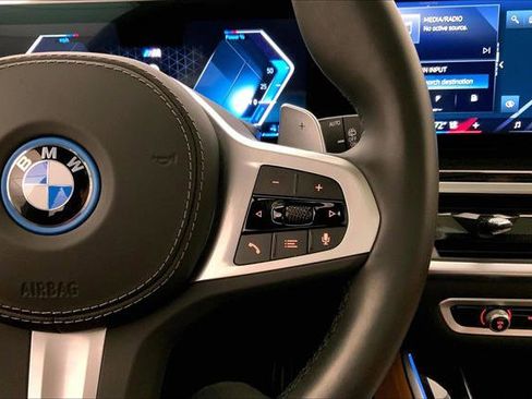 Certified 2024 BMW X5 xDrive50e w/ M Sport Package image 19