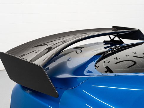 Used 2021 Ford Mustang Shelby GT500 w/ Carbon Fiber Track Pack image 12