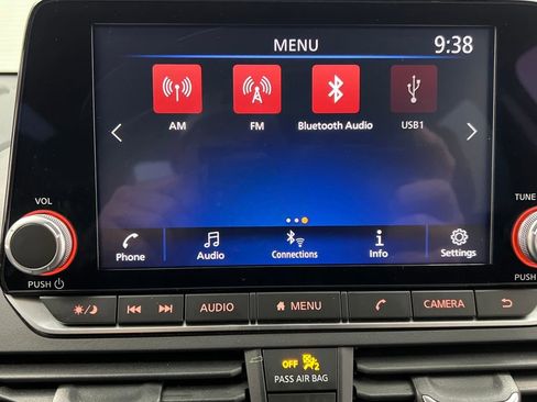 Used 2024 Nissan Altima 2.5 SR AWD/4WD image 43