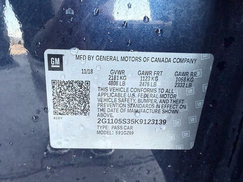 Used 2019 Chevrolet Impala Premier w/ Premier Convenience Package image 32