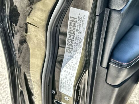 Used 2016 Jeep Cherokee 75th Anniversary image 28