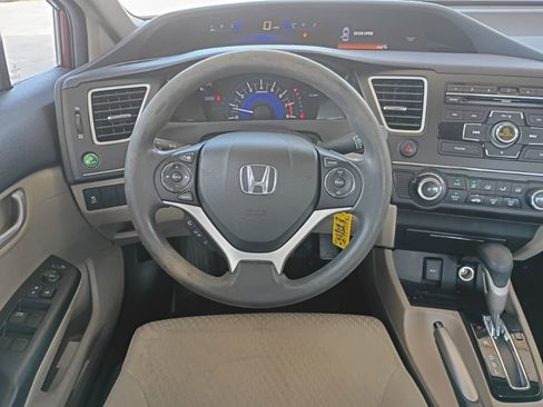 Used 2014 Honda Civic LX image 4
