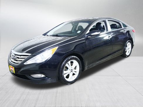Used 2011 Hyundai Sonata Limited w/ Navigation Pkg 5 image 3