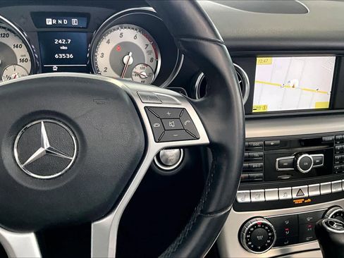 Used 2012 Mercedes-Benz SLK 350 image 25