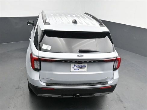 New 2026 Ford Explorer Active w/ Active Comfort Package image 25