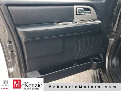 Used 2017 Ford Expedition XLT AWD/4WD image 8
