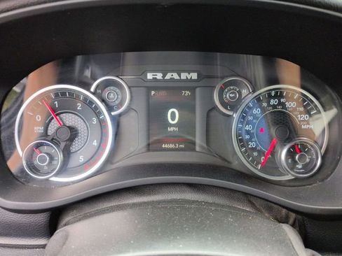 Used 2024 RAM 3500 Big Horn AWD/4WD image 34