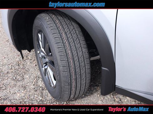 New 2025 Nissan Pathfinder SV w/ SV Premium Package image 37