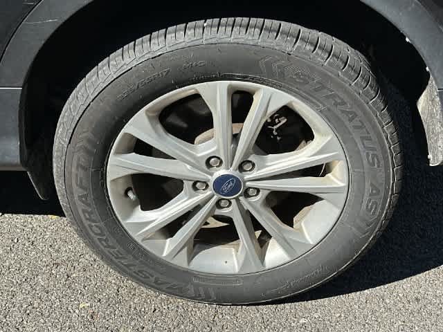 Used 2018 Ford Escape SE FWD image 5
