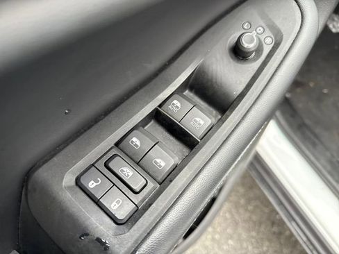 Used 2022 Jeep Grand Cherokee Limited 4xe w/ Luxury Tech Group II image 16