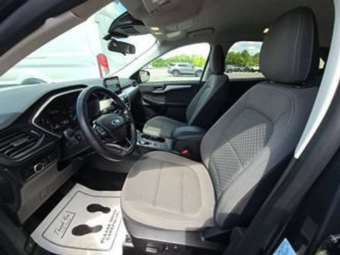 Used 2022 Ford Escape SE w/ Convenience Package AWD/4WD image 7