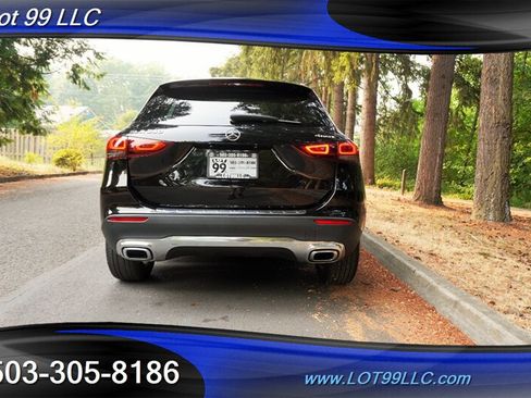 Used 2022 Mercedes-Benz GLA 250 4MATIC image 10