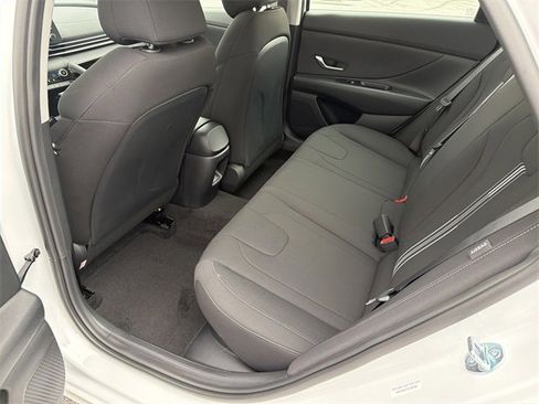 New 2026 Hyundai Elantra Blue image 20