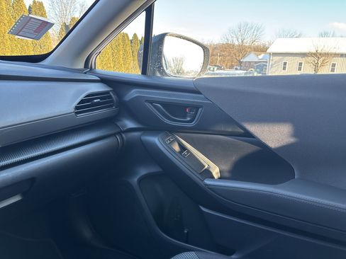 Used 2024 Subaru Crosstrek 2.0i Premium image 23