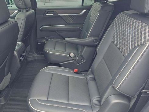 Used 2024 GMC Acadia Denali w/ LPO, Floor Liner Package image 13