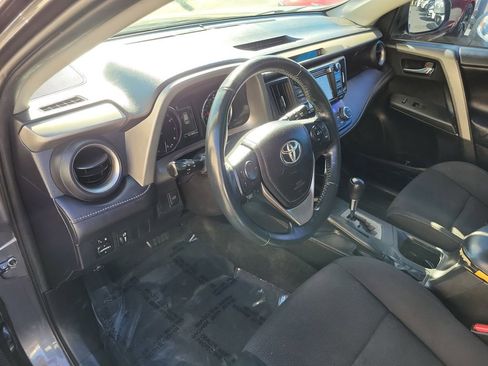 Used 2016 Toyota RAV4 XLE image 17