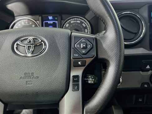 Used 2019 Toyota Tacoma TRD Sport RWD image 20