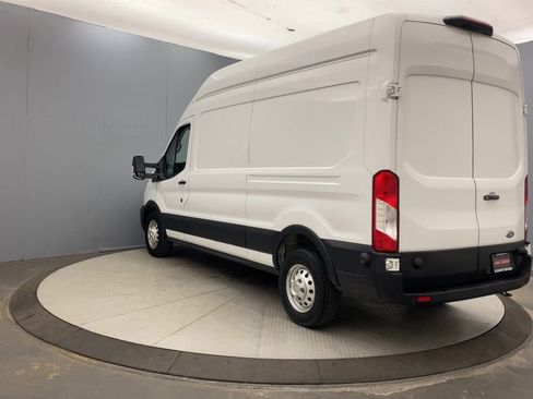 Used 2023 Ford Transit 250 148 High Roof AWD w/ Interior Upgrade Package image 3