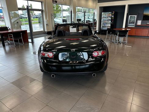 Used 2007 MAZDA MX-5 Miata Sport RWD image 4