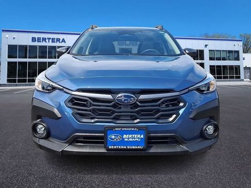 Used 2024 Subaru Crosstrek 2.0i Premium AWD/4WD image 2