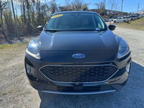 Used 2022 Ford Escape SEL FWD image 2