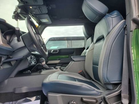 Used 2023 Ford Bronco Outer Banks AWD/4WD image 5