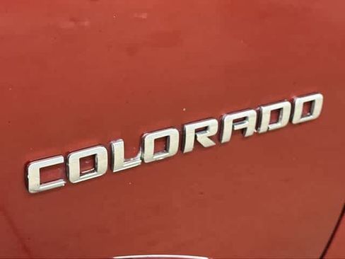 Used 2016 Chevrolet Colorado Z71 AWD/4WD image 18