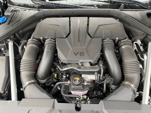 Certified 2025 Genesis GV70 3.5T Sport w/ Sport Advanced Package image 12