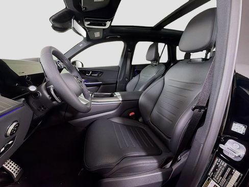 New 2026 Mercedes-Benz GLC 300 4MATIC image 12