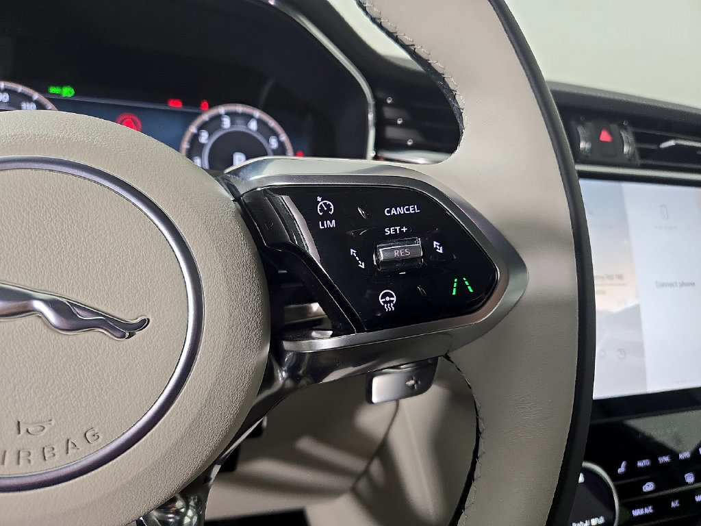 New 2026 Jaguar F-PACE R-Dynamic S AWD/4WD image 17