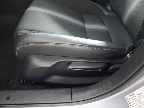 Used 2023 Honda Civic Sport image 27