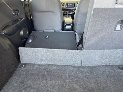Certified 2022 Honda HR-V EX image 31
