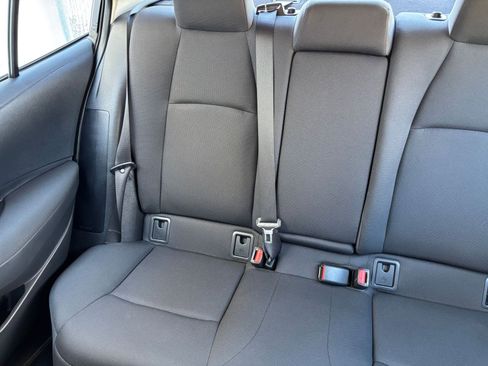 Used 2025 Toyota Corolla LE image 36