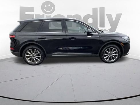 Used 2022 Lincoln Corsair AWD w/ Premium Package image 6