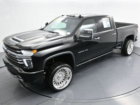 Used 2022 Chevrolet Silverado 2500 High Country w/ Z71 Off-Road Package AWD/4WD image 44