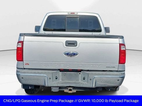Used 2015 Ford F250 Lariat w/ Chrome Package image 5