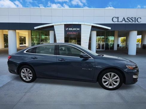 Used 2024 Chevrolet Malibu LT FWD image 9